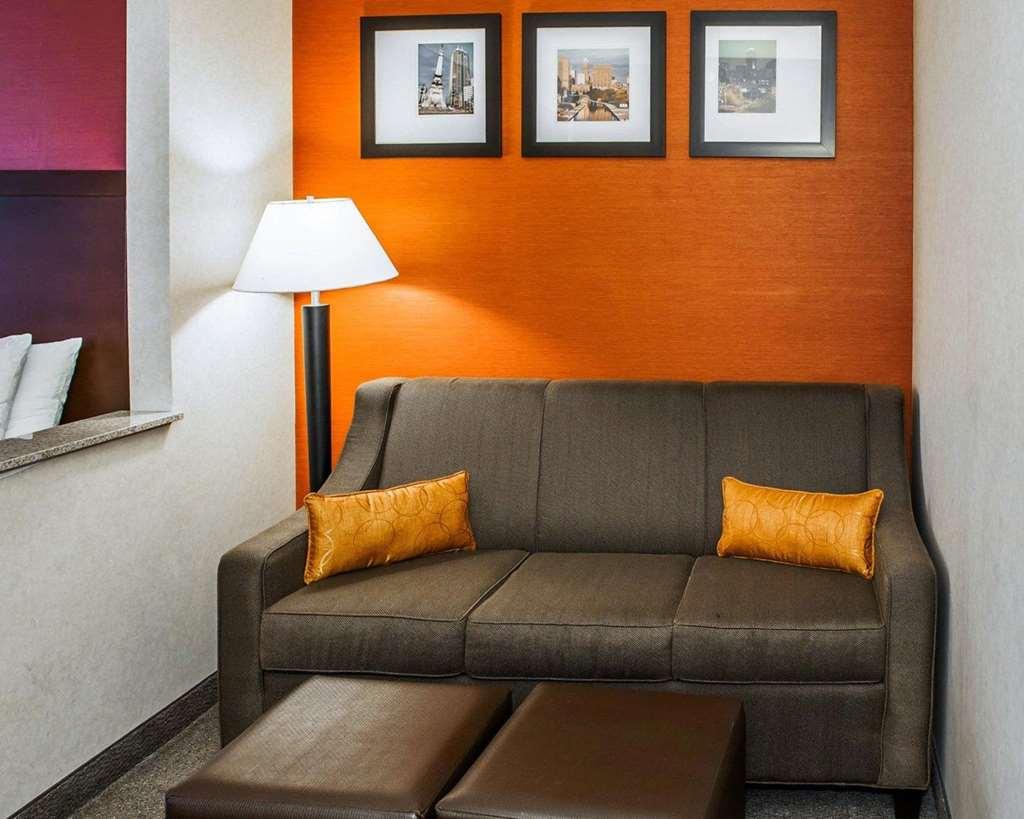 Spark By Hilton Indianapolis Northeast Fishers