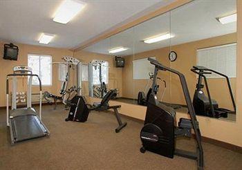 Spark By Hilton Indianapolis Northeast Hotel 3*