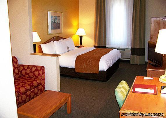 Spark By Hilton Indianapolis Northeast 3* Fishers